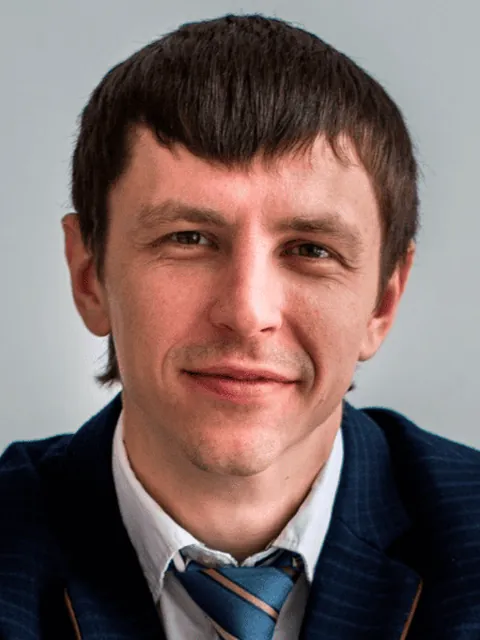 Роман Логачев